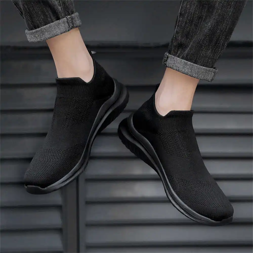 Travel Accessories To Buy - Beżowe miękkie nowe nowości buty do