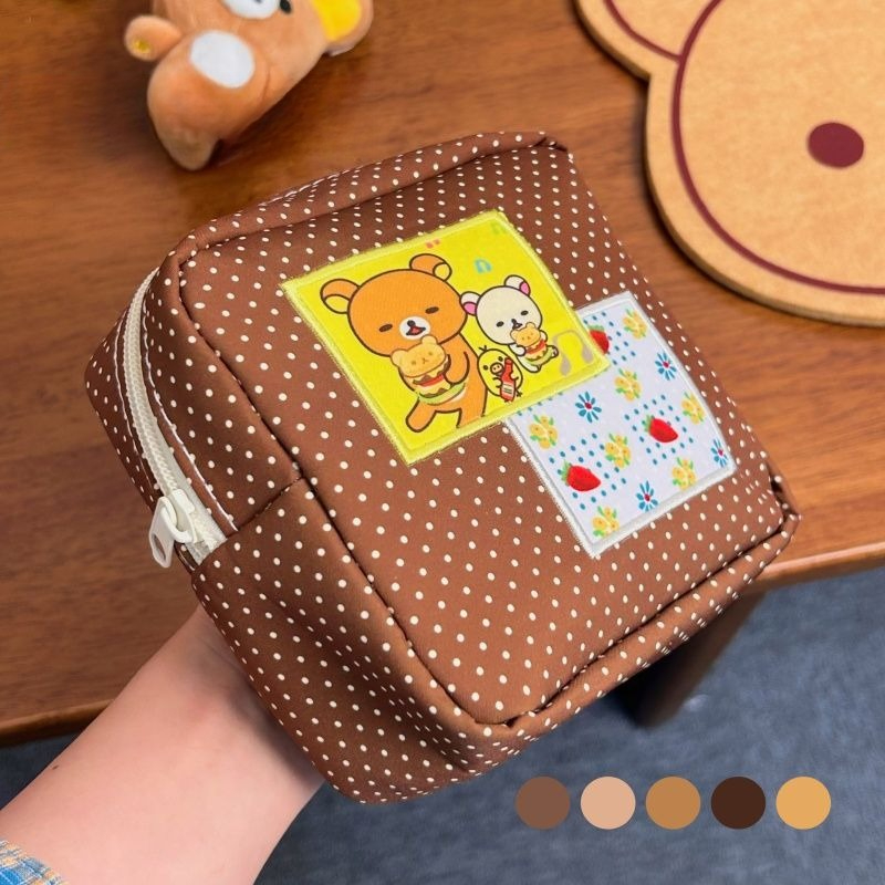 Travel Accessories Toiletries - Kosmetyczka Rilakkuma z wzorem w kropki,