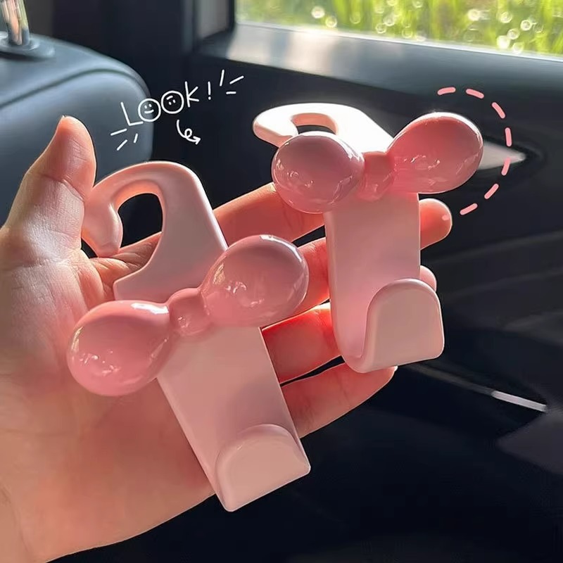 Minimalistyczne haczyki do zaw – Travel Accessories Needed recenzja i cena